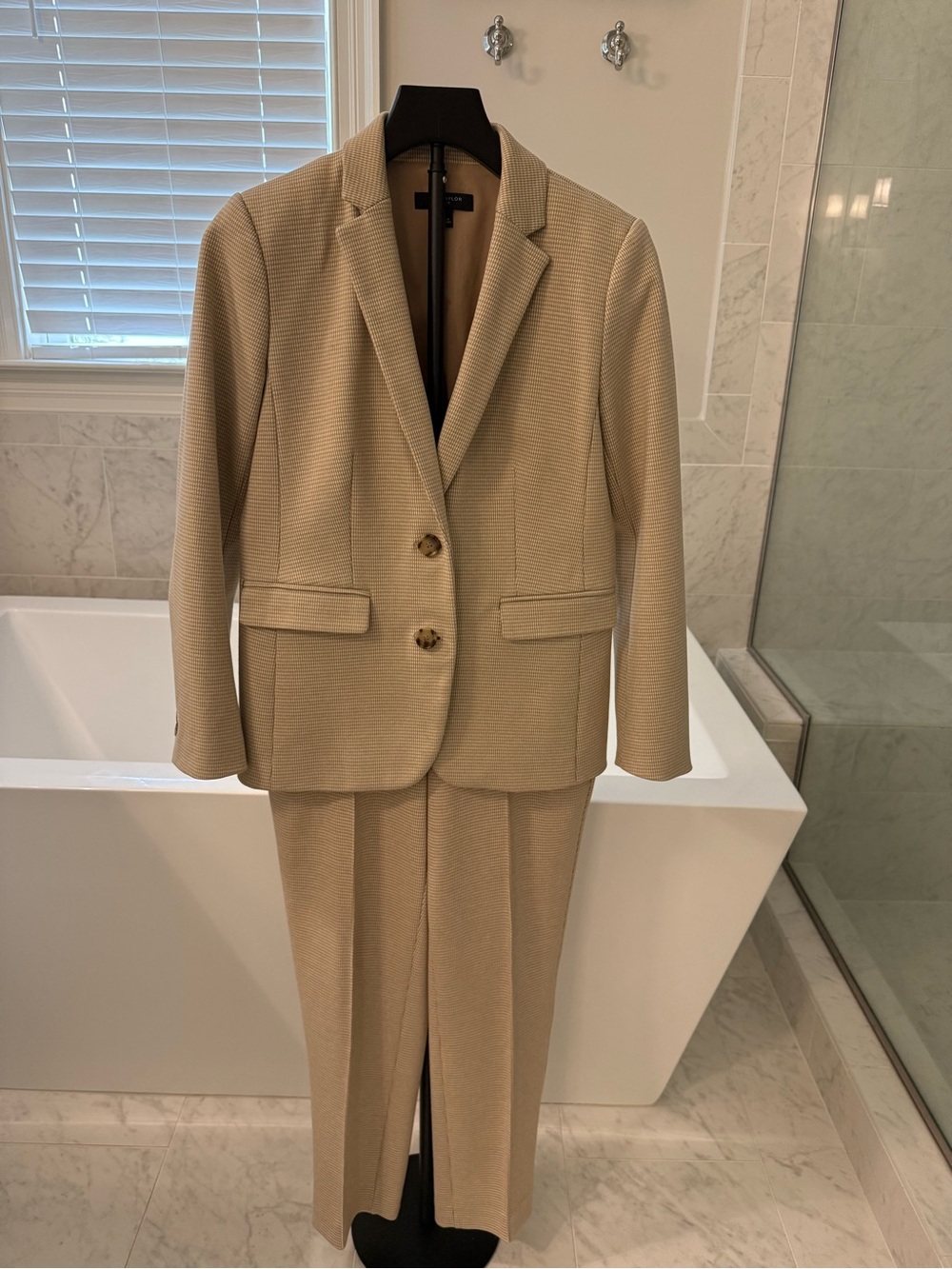 Ann Taylor Beige Two-Piece Women’s Suit - Size 2P Jacket and Size 4 Pants